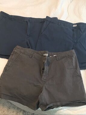 3 pairs of Columbia Men's Shorts with Belt Loops